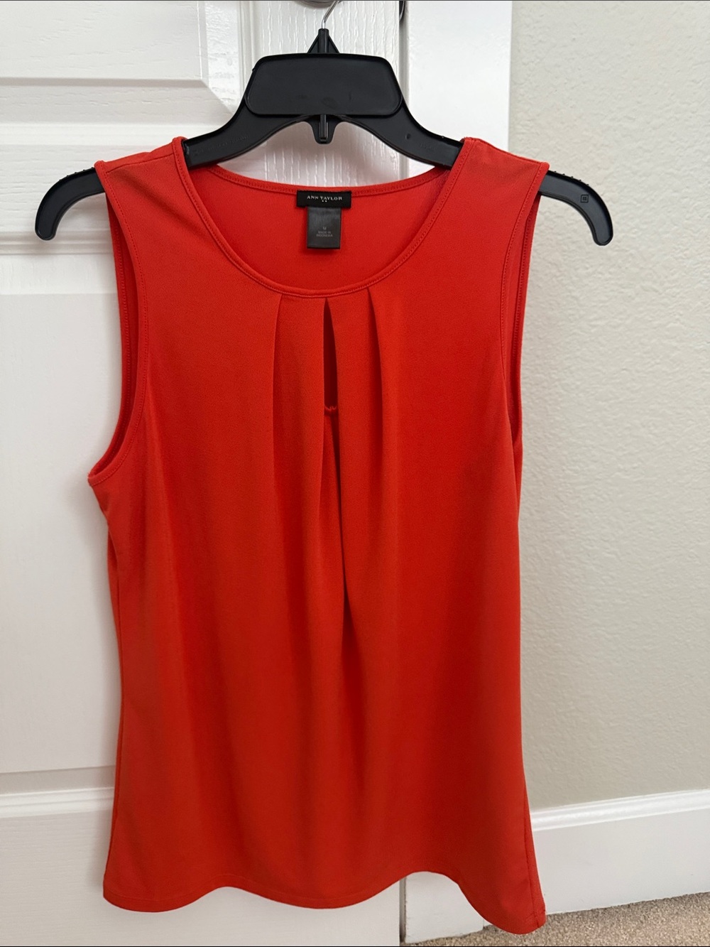 Ann Taylor Orange Pleated Sleeveless Shell